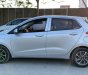 Hyundai Grand i10 2017 - Xe màu bạc giá hữu nghị