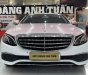 Mercedes-Benz E200 2017 - Màu trắng, độ lên E300