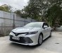 Toyota Camry 2020 - Bán xe màu trắng