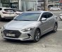 Hyundai Elantra 2017 - Màu bạc, giá cực tốt