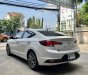 Hyundai Elantra 2.0 2021 - Hyundai Elantra 2.0 AT màu trắng biển tỉnh   — Sản Xuất 2021 cá nhân một chủ   