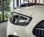 Mercedes-Benz E300 2022 - Giảm 100% thuế trước bạ