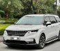 Kia Carnival 2021 - Xe quá mới đi chuẩn zin 1v km, có xe giao luôn không bia lạc mà còn rẻ hơn hãng vài chục