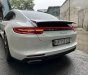 Porsche Panamera 2018 - Xe màu trắng