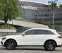 Mercedes-Benz GLC 300 2020 - Xe màu trắng