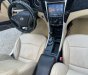 Hyundai Sonata 2010 - Xe nhập khẩu, màu trắng