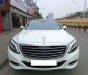 Mercedes-Benz 2016 - Màu trắng, nội thất nâu vân gỗ quý phái