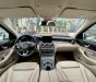 Mercedes-Benz C200 2016 - Cần bán xe trắng/kem - Xe cá nhân sử dụng biển số TP + hồ sơ giấy tờ đầy đủ + tặng thẻ chăm xe 1 năm