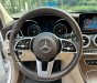 Mercedes-Benz 2021 - Trắng, nội thất kem, giá 1 tỷ 399