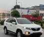 Kia Sorento 2011 - 2.4MT trắng máy xăng, số sàn