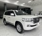 Toyota Land Cruiser VX 2016 - Cần bán xe Toyota Land Cruiser VX sản xuất năm 2016, màu trắng xe một chủ từ đầu 