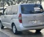 Hyundai Starex 2009 - Xe màu bạc