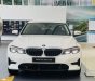 BMW 320i 2022 - Sẵn xe giao ngay - Ưu đãi lớn nhất năm giảm giá tiền mặt, tặng phụ kiện - Giá tốt nhất khu vực