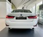 BMW 320i 2022 - [Xế  xịn - Tết sang] Sẵn màu trắng + Bộ quà tặng + phụ kiện cao cấp + Bảo hiểm. LH hotline nhận báo giá cạnh tranh nhất