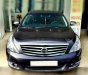 Nissan Teana 2010 - Cần bán xe còn mới giá chỉ 345tr