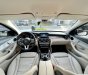 Mercedes-Benz C180 2021 - Màu trắng, nội thất kem