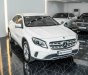 Mercedes-Benz GLA 200 2017 - Màu trắng, nội thất kem