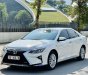 Toyota Camry 2018 - Màu trắng, nhập khẩu nguyên chiếc giá ưu đãi