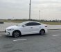 Hyundai Elantra 2018 - Màu trắng xe gia đình
