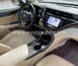 Toyota Camry 2019 - Màu trắng, nhập khẩu nguyên chiếc