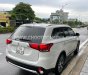 Mitsubishi Outlander 2018 - Màu trắng số tự động