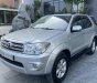 Toyota Fortuner 2011 - Màu bạc, xe nhập