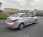 Hyundai Accent 2011 - Màu bạc đẹp