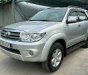 Toyota Fortuner 2009 - Màu bạc số sàn