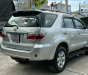 Toyota Fortuner 2009 - Màu bạc số sàn