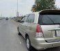 Toyota Innova 2008 - Màu bạc xe gia đình