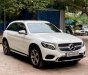 Mercedes-Benz GLC 200 2019 - Màu trắng, nội thất nâu, lên nhiều đồ