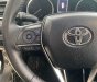 Toyota Camry 2021 - Màu đen, nội thất đen