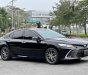 Toyota Camry 2021 - Form mới, biển thành phố