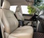 Toyota Land Cruiser Prado 2010 - Xe màu đen, nhập khẩu