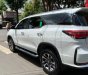 Toyota Fortuner 2021 - Màu trắng