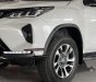 Toyota Fortuner 2022 - Màu trắng