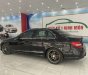 Mercedes-Benz C300 2011 - Màu đen