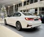 BMW 320i 2023 - Ưu đãi cực sốc trong tháng, giao ngay, tặng tiền mặt, và gói bảo hành + phụ kiện full theo xe