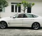 BMW 320i 2016 - Màu trắng nội thất đỏ