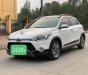 Hyundai i20 Active 2016 - Màu trắng, nhập khẩu nguyên chiếc