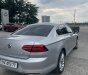 Volkswagen Passat 2021 - Gia đình ít đi đến nên cần bán xe ôtô 5 chỗ, chạy lướt, xe mới Cavet đăng ký lần đầu 15/12/2021