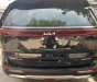 Kia Carnival 2023 - Màu đen giao ngay