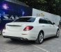 Mercedes-Benz E250 2016 - Xe màu trắng, nhập khẩu nguyên chiếc