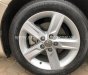 Toyota Camry 2017 - Màu vàng cát, chính chủ đi ít