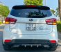 Kia Rondo 2018 - Xe màu trắng