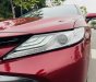 Toyota Camry 2021 - Xe màu đỏ nổi bật thu hút ánh nhìn