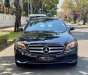 Mercedes-Benz E250 2016 - Màu đen và nội thất kem