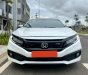 Honda Civic 2019 - Màu trắng, giá chỉ 645 triệu