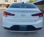 Hyundai Elantra 2019 - Màu trắng, số sàn