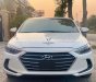 Hyundai Elantra 2018 - Màu trắng, giá chỉ 445 triệu